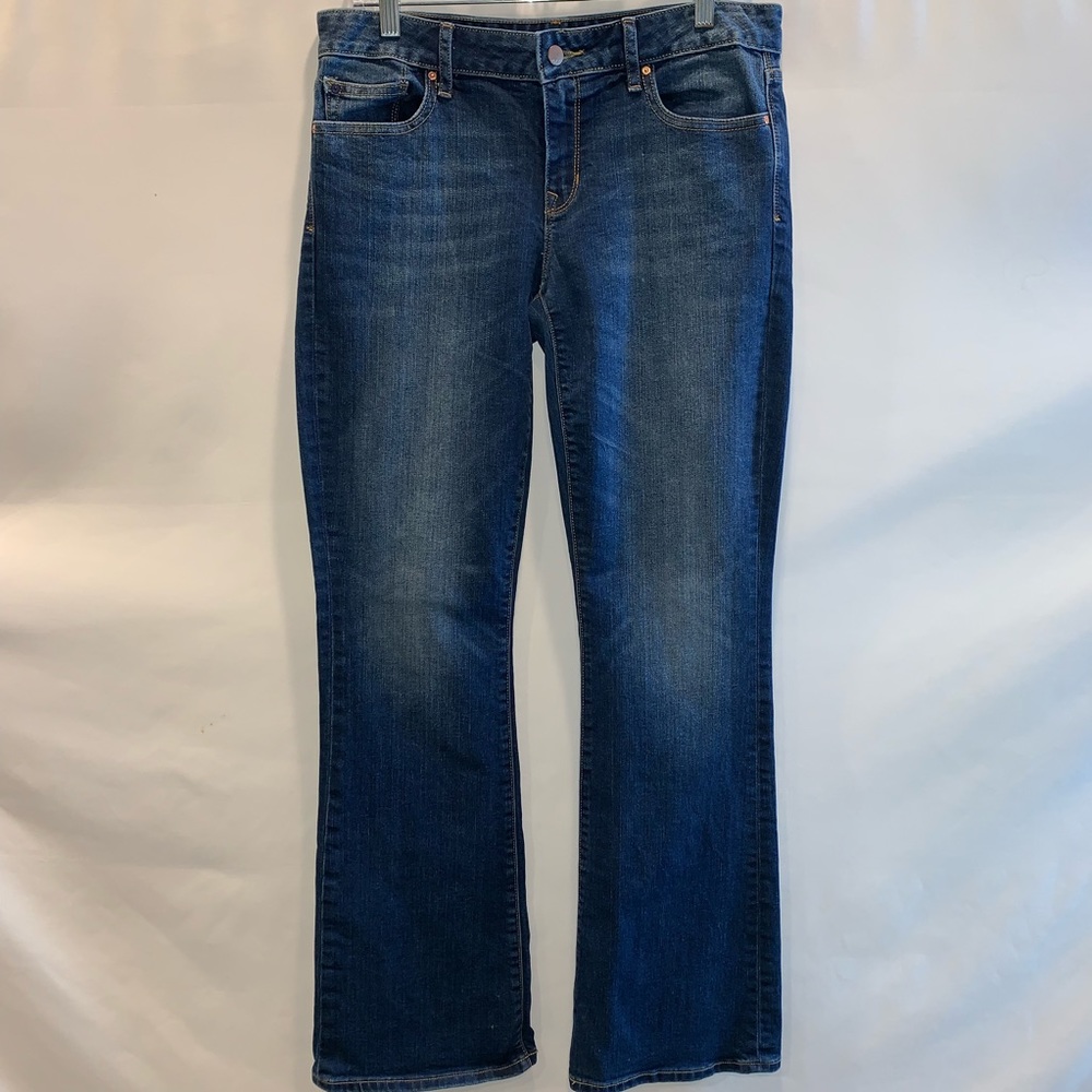 Gap Curvy 30 regular boot cut jeans
